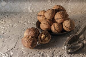 walnuts at adnoor